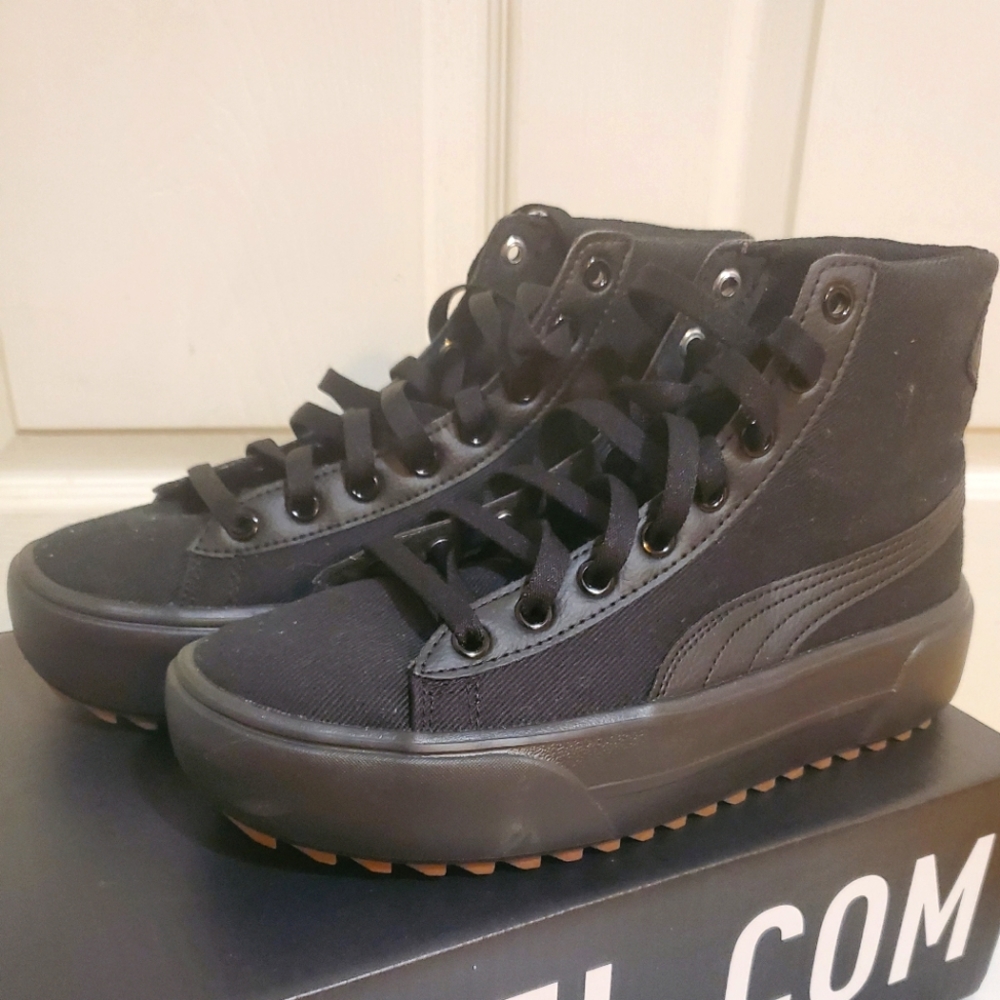 Puma Kaia Mid Sneaker